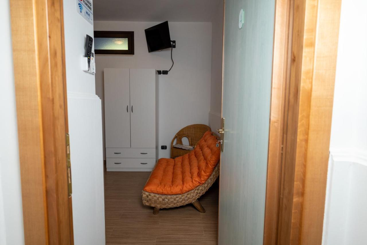 Bed and Breakfast La Dimora degli Artisti Policoro Esterno foto
